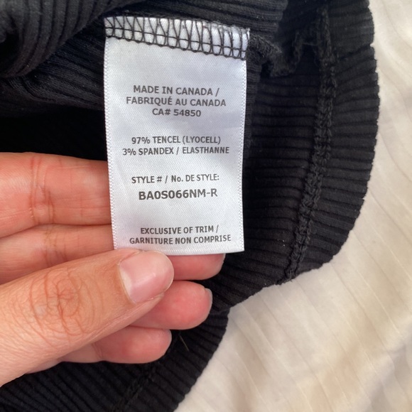 Wesley Tank - Picture 3 of 4